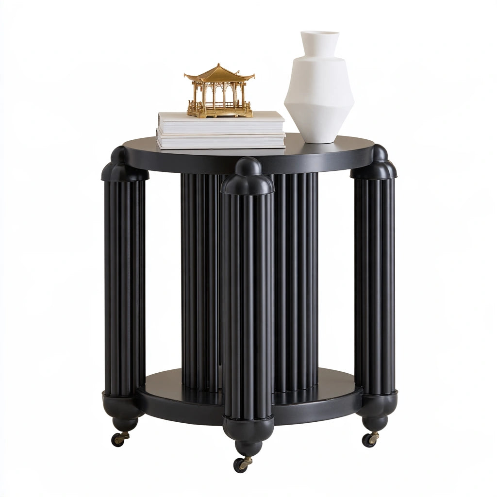 Table d'appoint aux lignes épurées sur roulettes, coloris noir